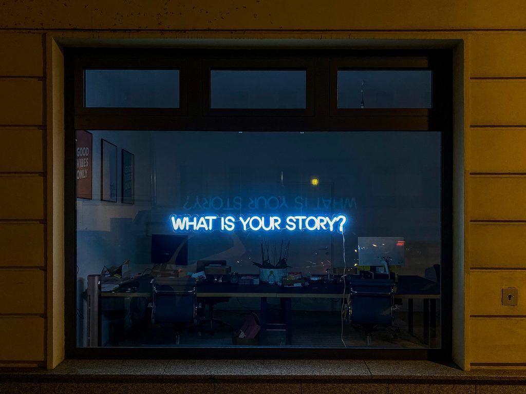 AI-Enhanced Storytelling: Crafting Messages That Truly Resonate